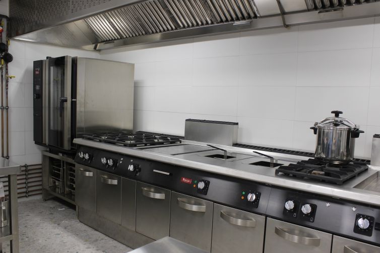 1 - Hotel Hiru Uhinak