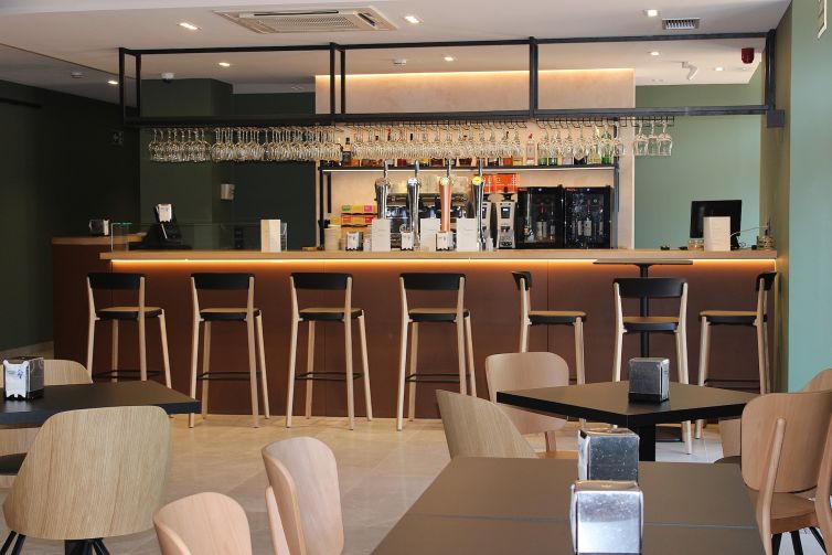 1 - Mondragon Hotela